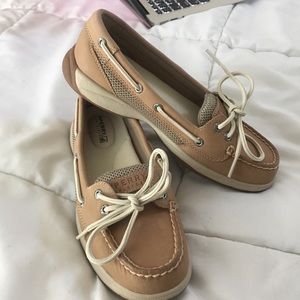 SPERRY boat shoes
